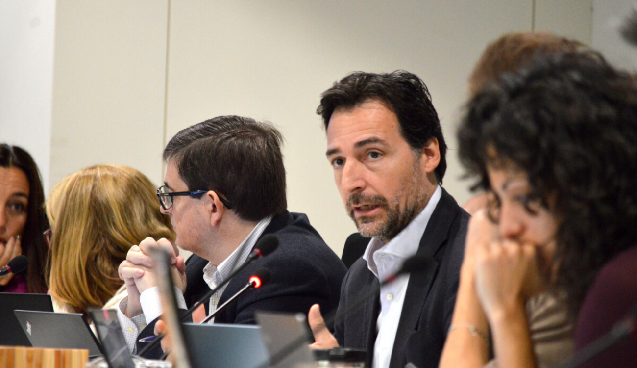 L’Ajuntament i l’EMD es comprometen a negociar els convenis competencial i econòmic després d’una dècada